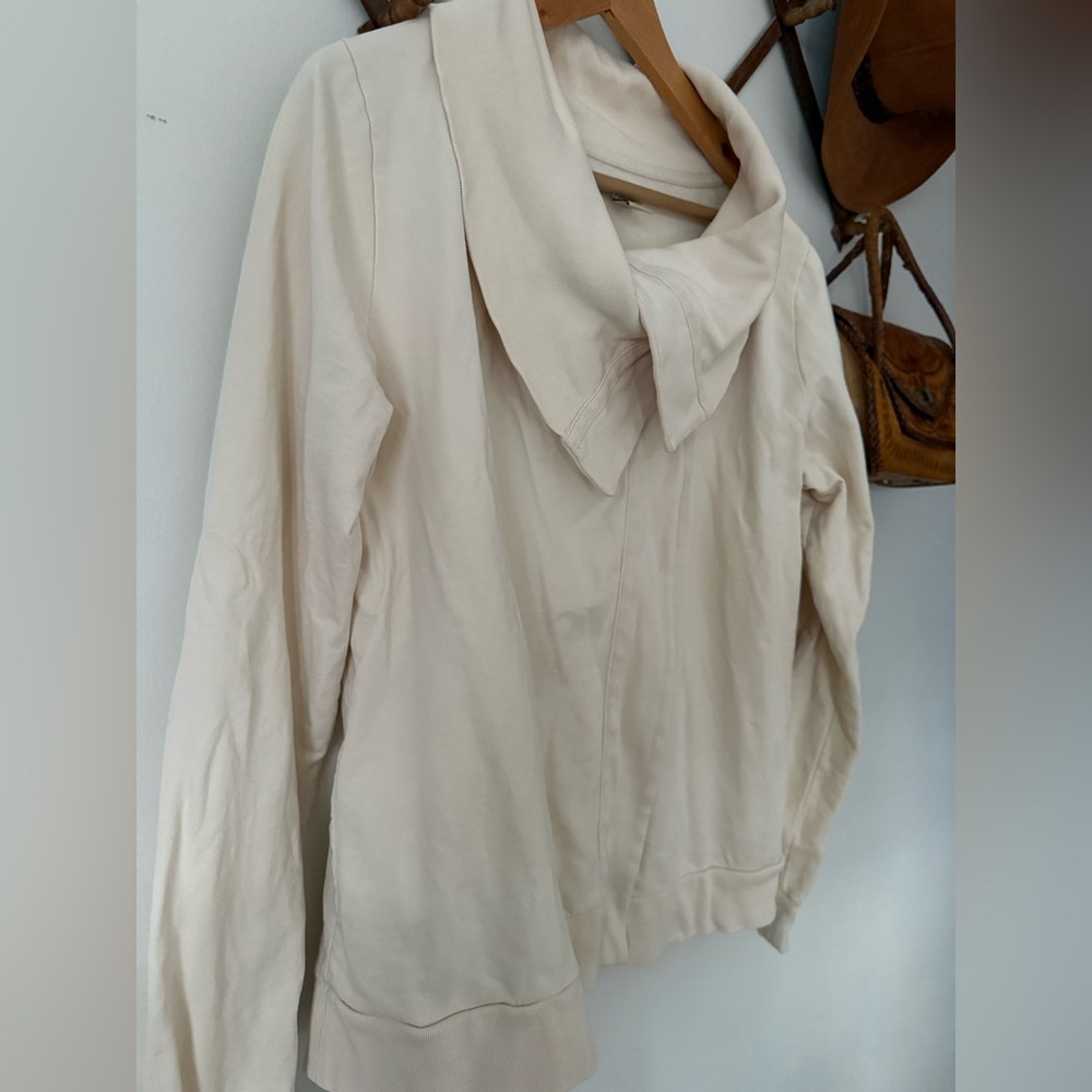 Lucky Brand Cream Lightweight Funnel-Neck Top